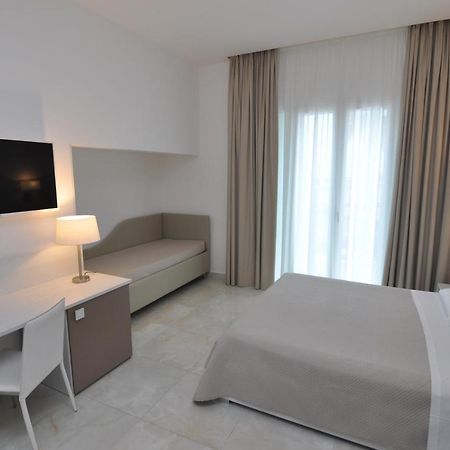 Onda B&B Porto Cesareo Bagian luar foto